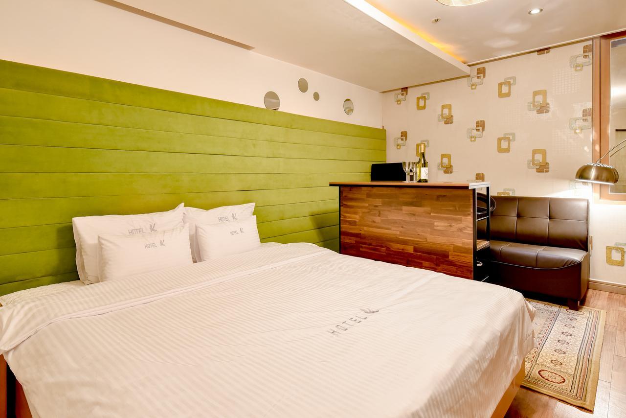 Gimhae Business Hotel K Exterior photo